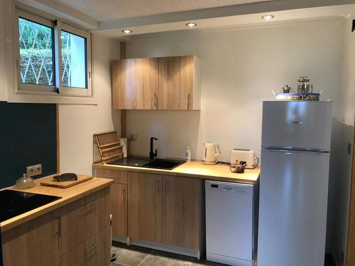 Plassac  Appartement Avec Vue Panoramique Sur L'Estuaire De La Gironde מראה חיצוני תמונה